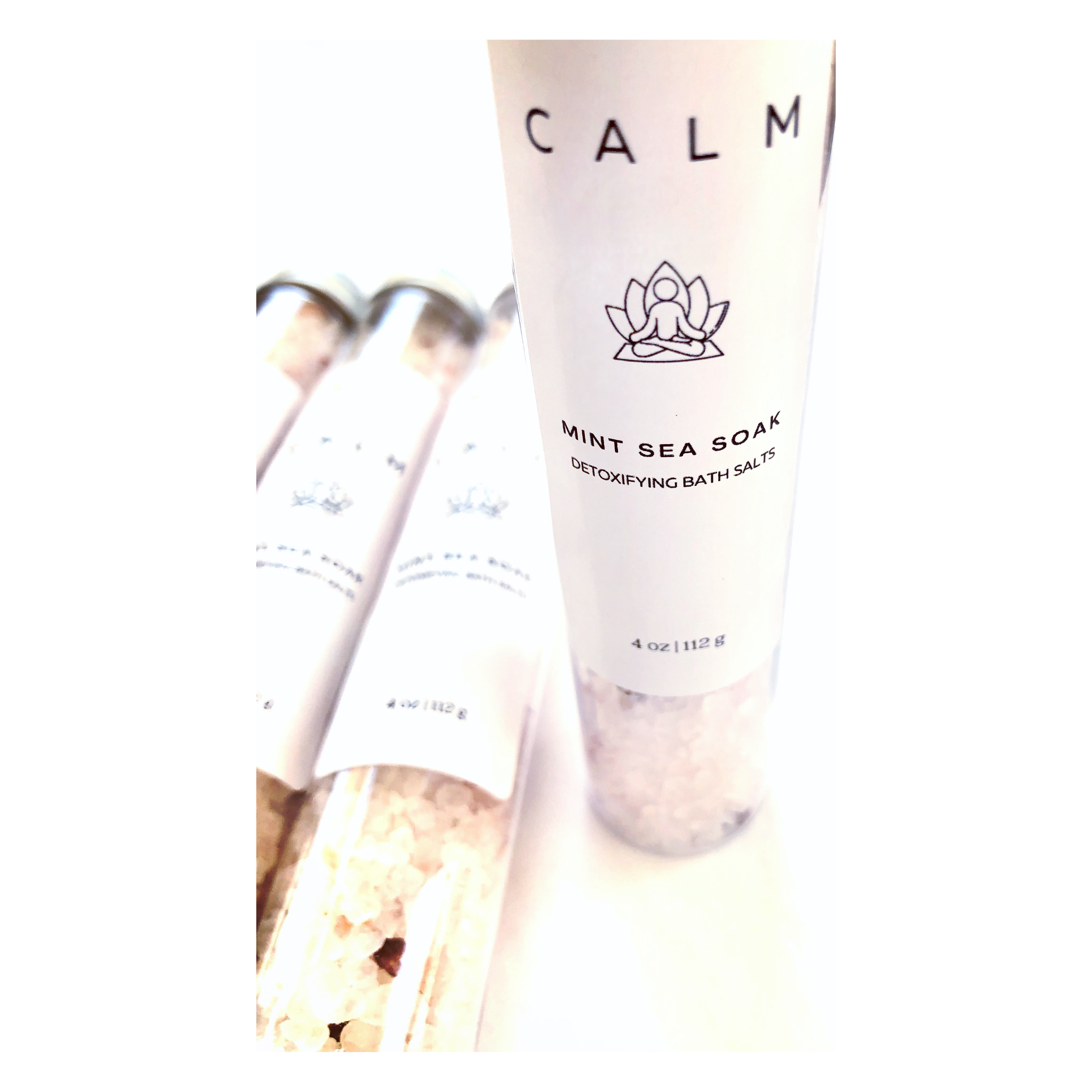 Our luxurious detoxifying bath soak is made from authentic Dead Sea Salt, Himalyan Pink Salt, Epsom Salt and plant based essential oils. The beautiful bath crystals come in a clear test tube and infuse bath water with essential oils which not only soften the skin, but also promote a sense of positivity